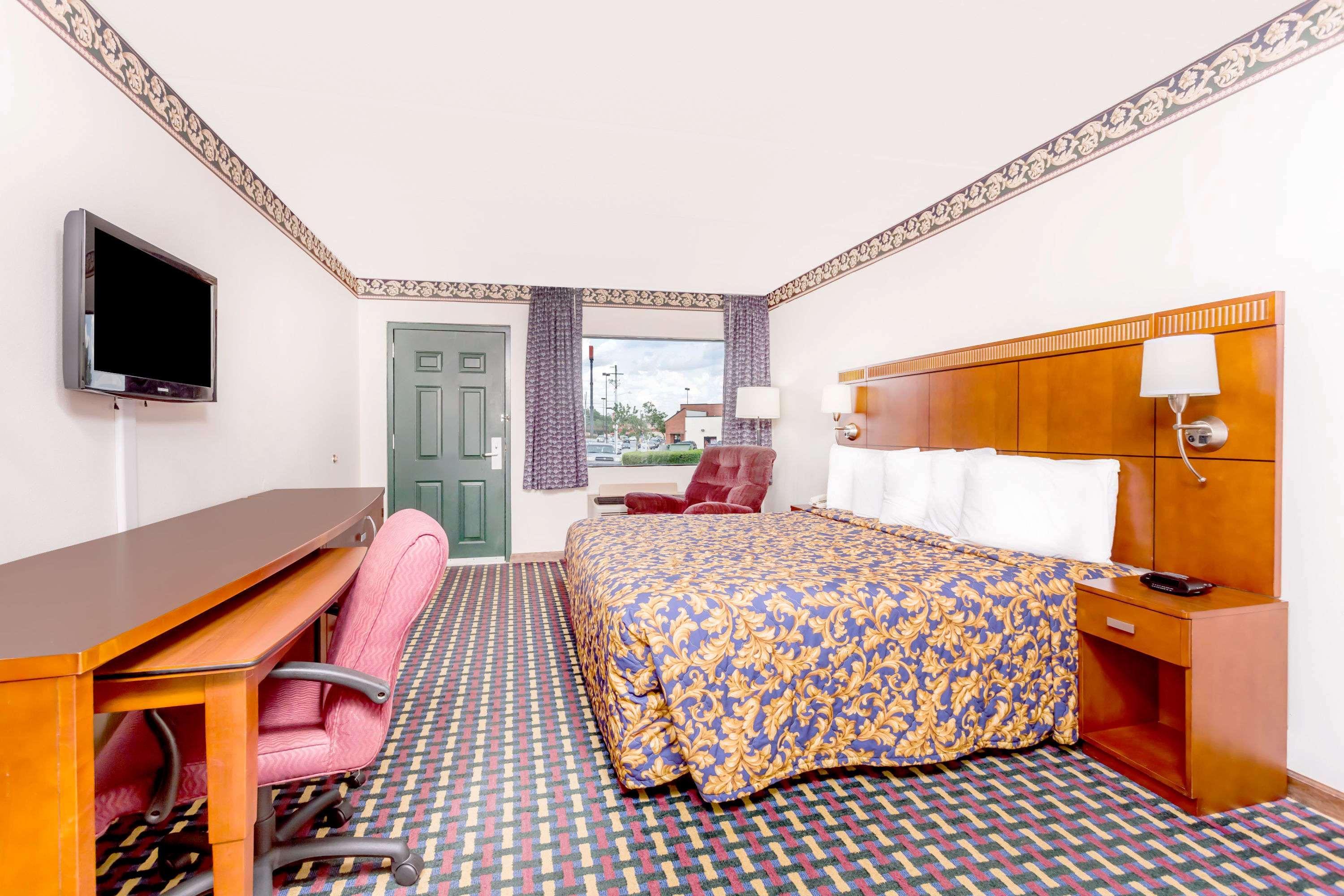 Howard Johnson By Wyndham Perry Ga Экстерьер фото